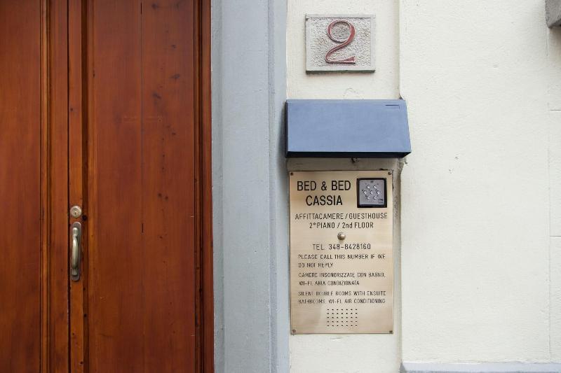 Bed&Bed Cassia Bed and Breakfast Firenze Eksteriør billede