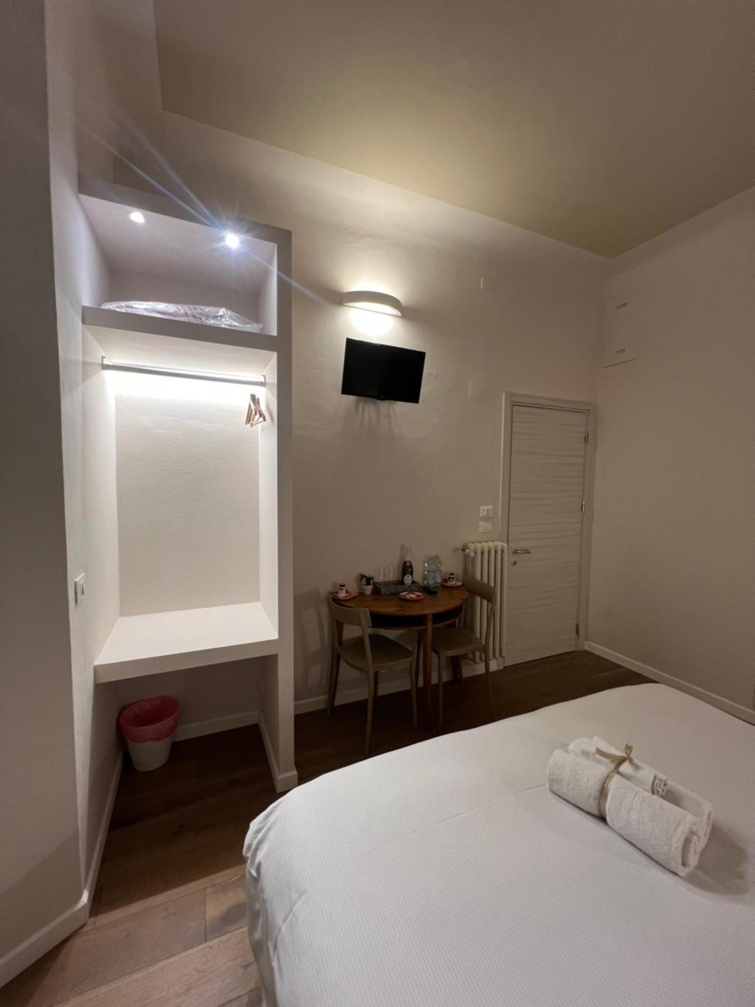Bed&Bed Cassia Bed and Breakfast Firenze Eksteriør billede