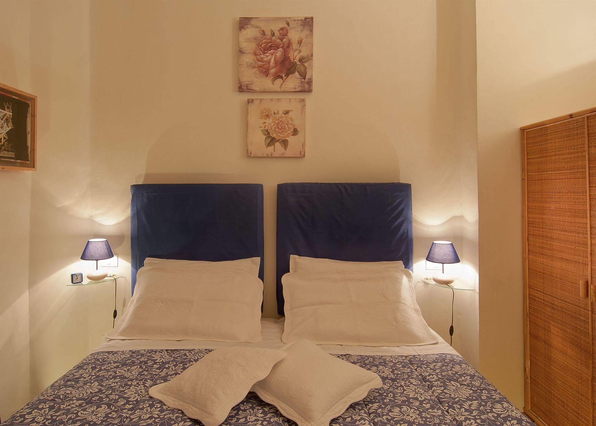 Bed&Bed Cassia Bed and Breakfast Firenze Eksteriør billede